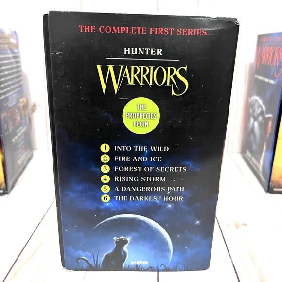 Warriors: The Complete First Series The Prophecies Begin Box Set Volumes 1 To 6 - Picture 3 of 4
